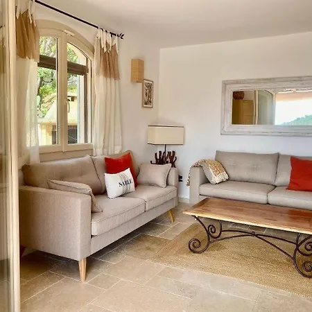 Maison Vue Mer Sur Les Iles D Or Bed & Breakfast Le Lavandou